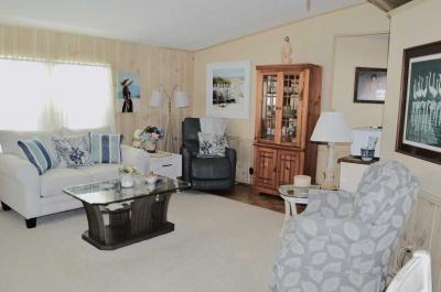 Photo 2 of 8 of home located at 805 Jacaranda Circle Venice, FL 34285
