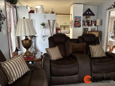 Photo 3 of 19 of home located at 2464 Hempstead Lane Orange City, FL 32763
