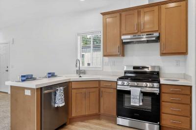 Photo 4 of 23 of home located at 2101 S State St #27 Ukiah, CA 95482