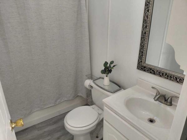 2004 Fleetwood MH Manufactured Home