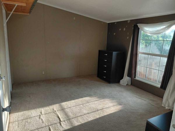 2004 Fleetwood MH Manufactured Home
