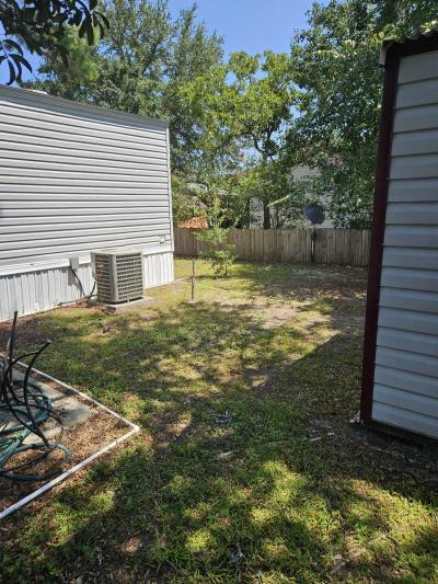Photo 5 of 24 of home located at 2240 Musket Drive Navarre, FL 32566