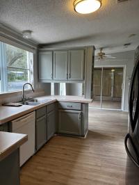 1994 Manufactured Home