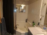 2005 Redman  Cascade Redman  Manufactured Home