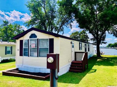 Mobile Home at 18 Shore Rd Sparrows Point, MD 21219