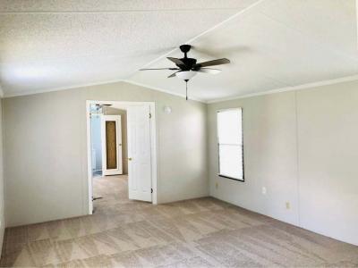 Photo 4 of 14 of home located at 18 Shore Rd Sparrows Point, MD 21219