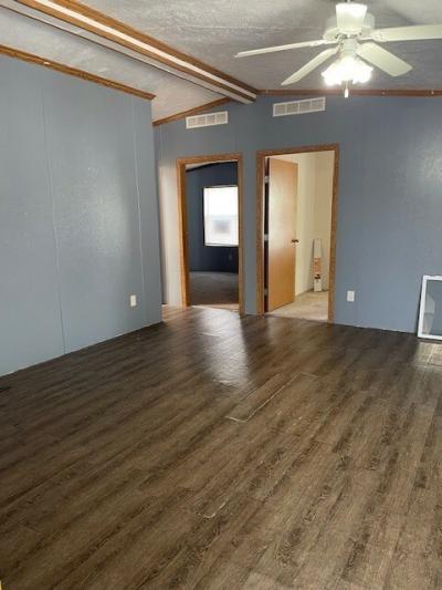 Photo 2 of 11 of home located at 28011 Charlemagne #6 Romulus, MI 48174