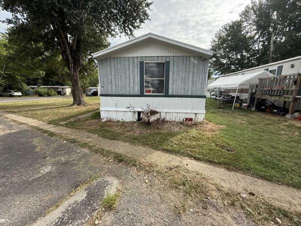 2001 Mobile Home