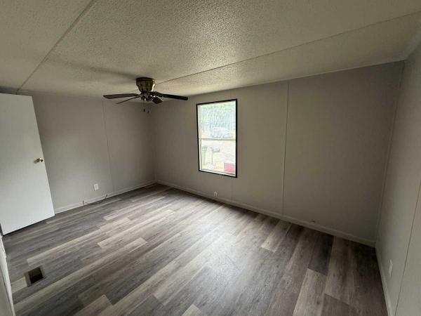2001 Mobile Home