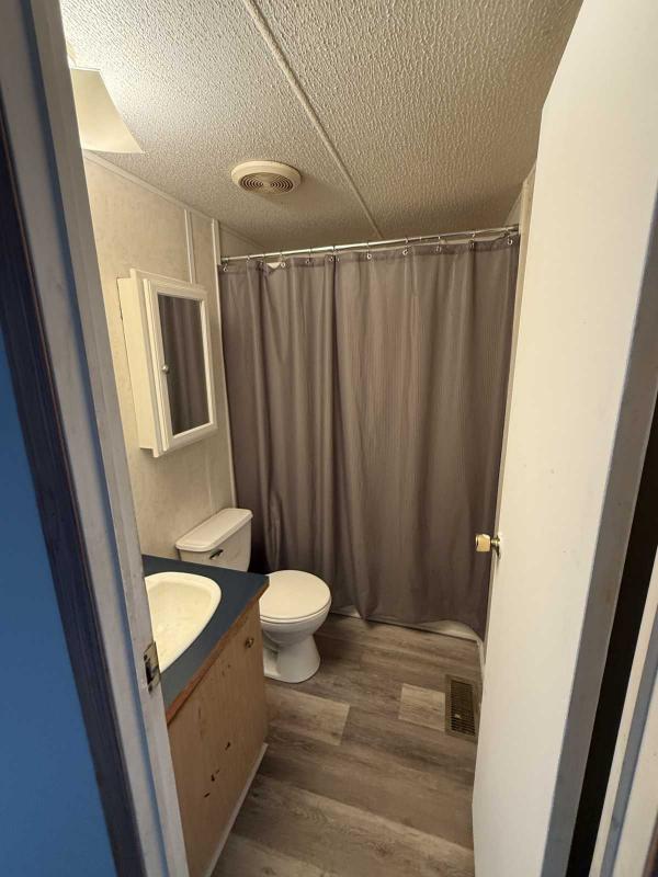 2001 Mobile Home