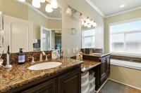 2000 Skyline Manufactured Home