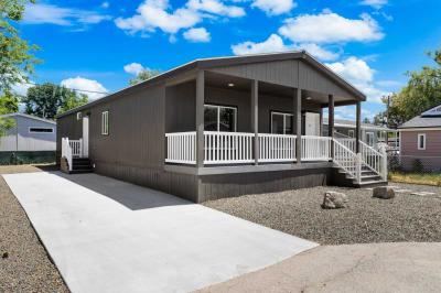 Photo 1 of 32 of home located at 208 E 44th St #6 Garden City, ID 83714