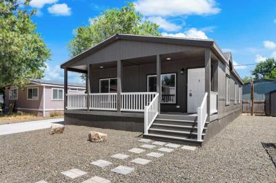 Photo 3 of 32 of home located at 208 E 44th St #6 Garden City, ID 83714