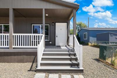 Photo 4 of 32 of home located at 208 E 44th St #6 Garden City, ID 83714