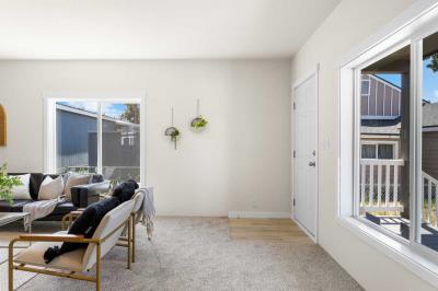 Photo 5 of 32 of home located at 208 E 44th St #6 Garden City, ID 83714
