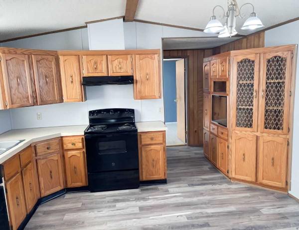 1980 Mobile Home