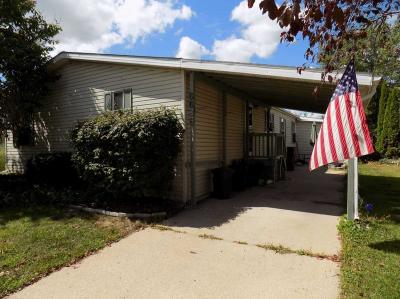 Mobile Home at 6636 Country Lane Belleville, MI 48111
