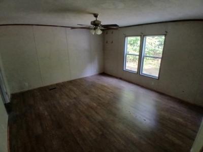 Photo 5 of 12 of home located at 454 Huckleberry Rd Dawson Springs, KY 42408