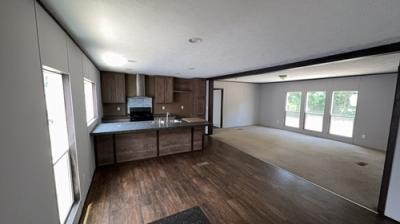 Photo 2 of 23 of home located at 1111 Florida Ave. SW Denham Springs, LA 70726