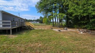Photo 3 of 15 of home located at 201 Primrose St Russell Springs, KY 42642