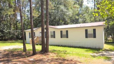Mobile Home at 1001 General St Havana, FL 32333