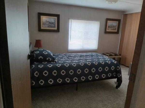 1983 LIBE Manufactured Home