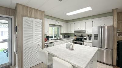 Photo 3 of 18 of home located at 129 Willow Way Lady Lake, FL 32159