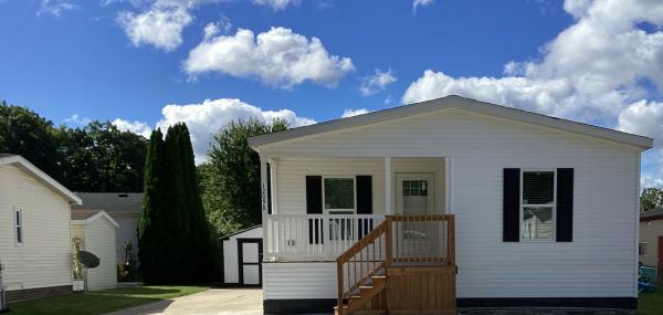 2026 Millcreek 2Ln610 Mobile Home