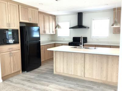 Photo 4 of 15 of home located at 12098 Blue Heron Drive Shelby Township, MI 48315