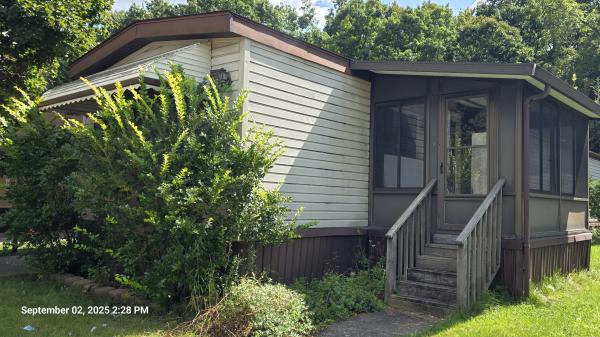 1987 PARKWOOD Mobile Home