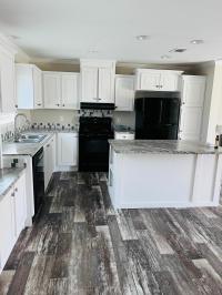 2022 Clayton Homes Inc Community Series Mobile Home
