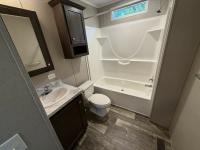 2018 CHAMPION RA2856201 Mobile Home