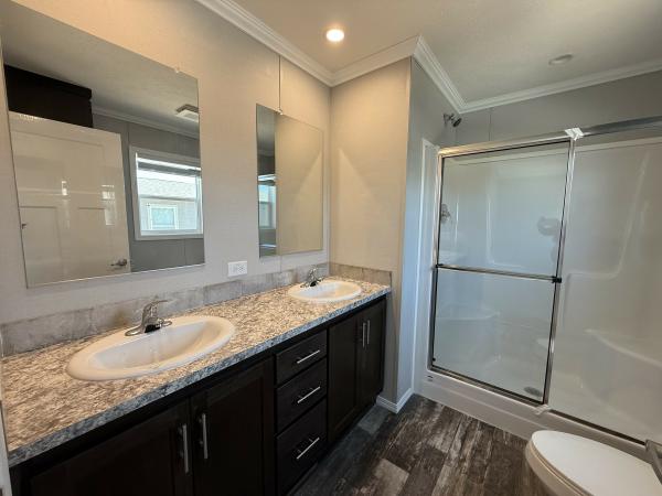 2025 Skyline LH2 Custom HUD Mobile Home