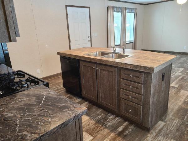 2022 Clayton Homes Inc Mobile Home For Sale