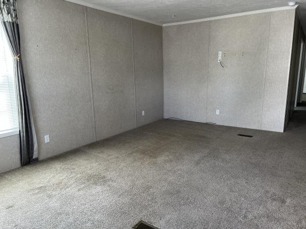 2022 Champion ESDA24403 Mobile Home