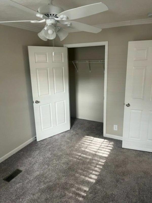 2022 Clayton Homes Inc Community Series Mobile Home