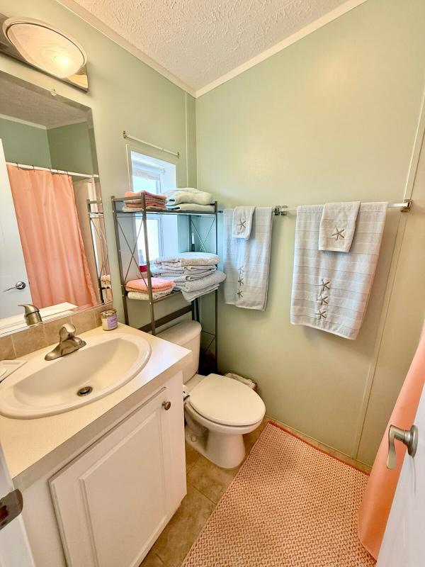 2004 KEYL 05610471SA/B Mobile Home