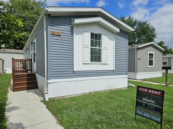 2021 Champion Home Builders, Inc Mobile Home For Sale