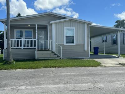 Mobile Home at 321 Hertiage Blvd Vero Beach, FL 32966