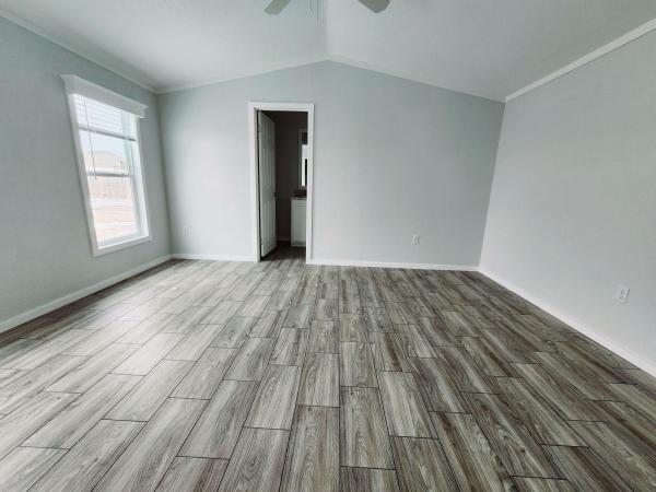2025 Elliott Mobile Homes Solitaire Mobile Home