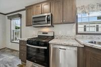 2025 EAGLE RIVER 58 LC-52G351  Home