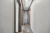 2025 EAGLE RIVER 58 LC-52G351  Home