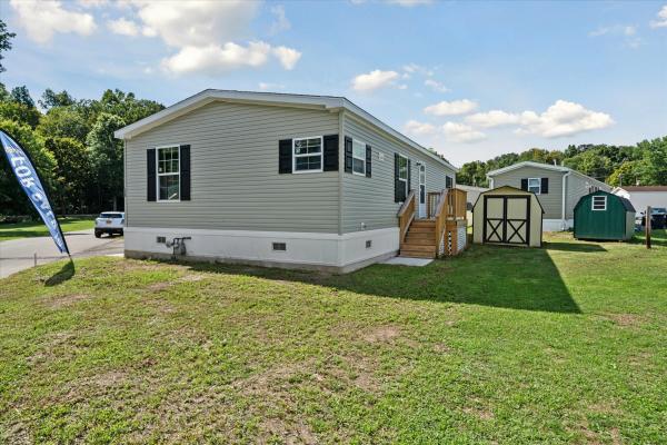 2025 EAGLE RIVER 58 LC-52G351  Home