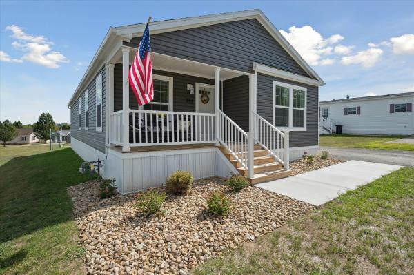 2025 Champion 253 CTN.2-R-25  Home