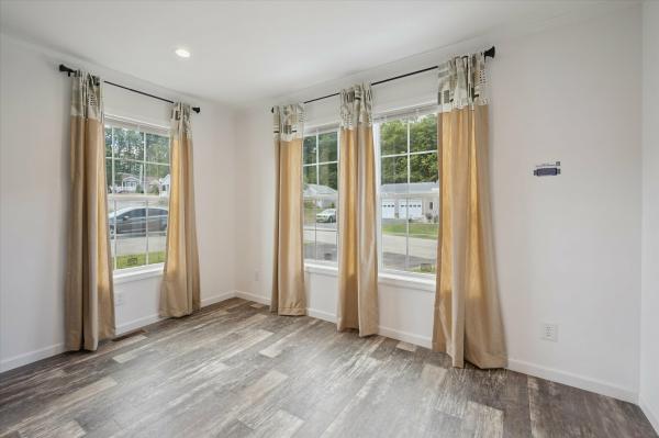 2025 Champion 253 CTN.2-R-25  Home