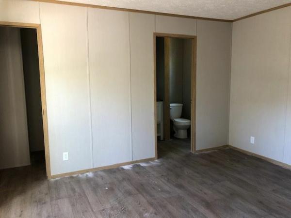 2021 Clayton Homes Inc Epic Journey Mobile Home
