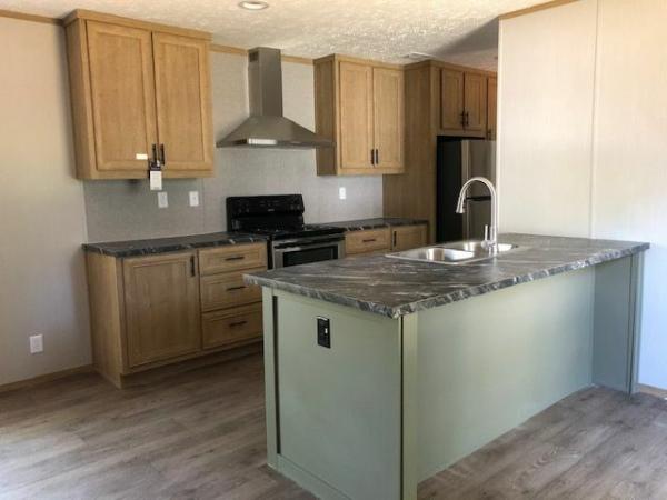 2021 Clayton Homes Inc Epic Journey Mobile Home