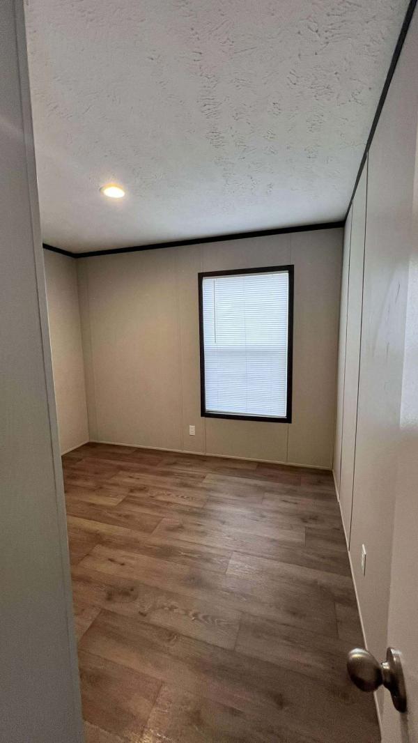 2022 Clayton Homes Inc Miyo Mobile Home