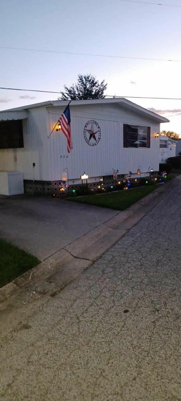 1972 Vindale Mobile Home For Sale