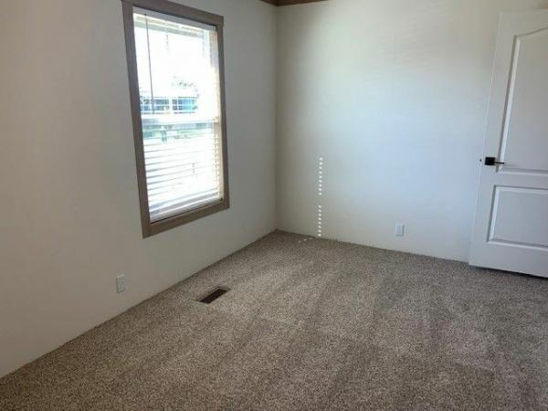 2022 Clayton Homes Inc 5 Point Collection Mobile Home